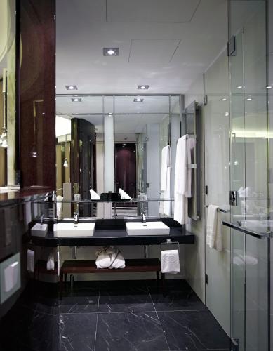 Sofitel Frankfurt Opera - main image