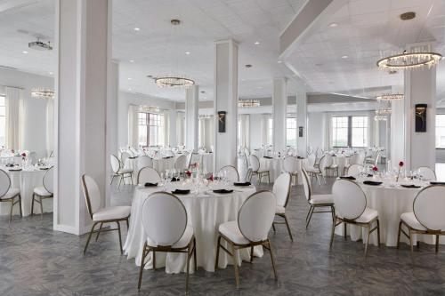 The Olive Ann Hotel, Grand Forks, a Tribute Portfolio Hotel - 회의실/연회장