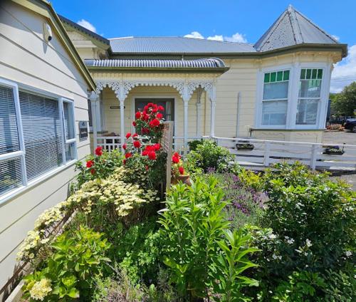 ทัศนียภาพภายนอกโรงแรม, Turret House in เฟียเธอร์สตัน