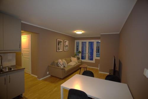 Modern Grünerløkka gem, Oslo (photo 3)