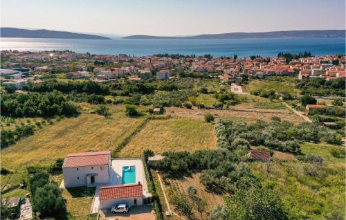2 Bedroom Amazing Home In Kastel Luksic