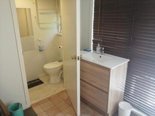 1 Queen Bed and 1 Sofa Bed, Serviced Studio B, Auckland (fotografie 3)