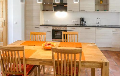 Nice apartment in Limbach w/ WiFi and 2 Bedrooms - image 13