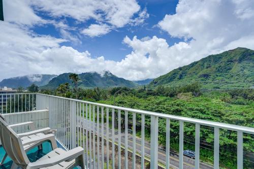 Beachfront Penthouse w/ 3 Lanais on O’ahu! in Punaluu (HI)