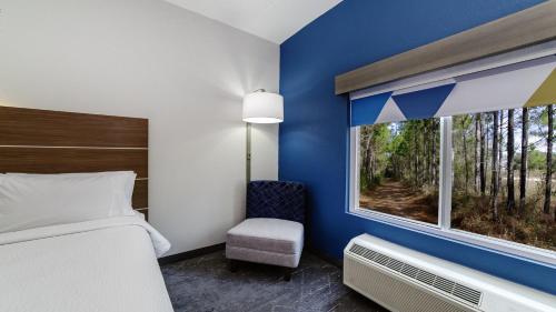 Holiday Inn Express & Suites Walterboro an IHG Hotel - image 9