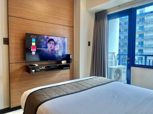 Studio Condo by Sea Residences near MOA 02, Manila