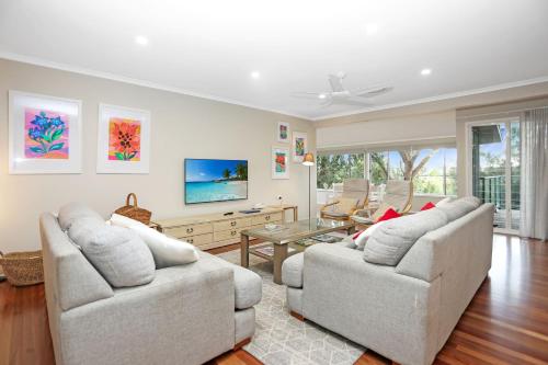 River Views Pet Friendly in Hawks Nest
