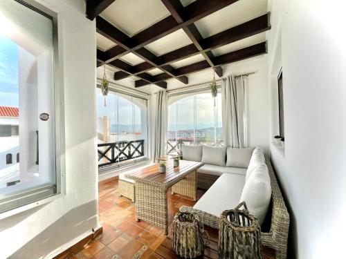 Skyline Stay - Lilacs Garden in 卡博內格羅