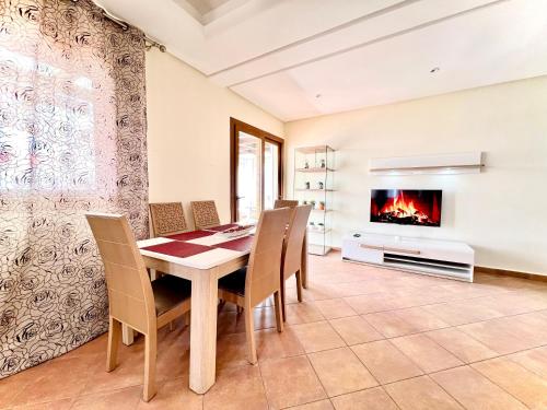 Skyline Stay - Lilacs Garden in 卡博內格羅