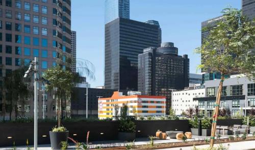 The Olive Skyline 2 Bed Apt with FREE PARKING in DTLA, Los Angeles (fotografie 3)