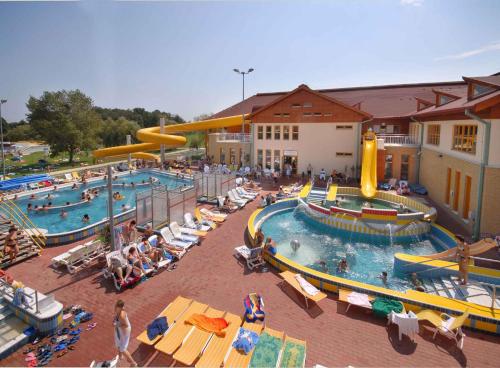 Water park, Apartment in Zalakaros - Thermalbad 20682 in Zalakaros