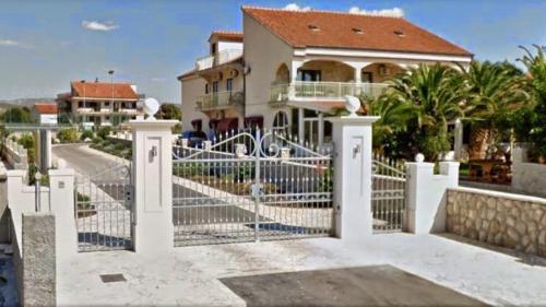  Americana Luxury Apartments in Zablaće
