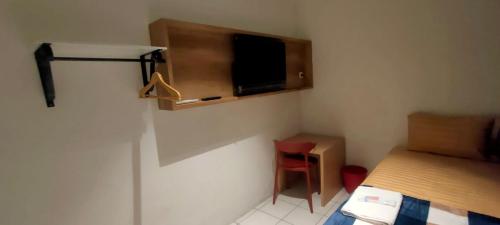 Penginapan Innova Ciledug in Karang Tengah