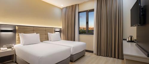 Garner Hotel Istanbul - Airport Arnavutkoy by IHG, Стамбул (фото 7)