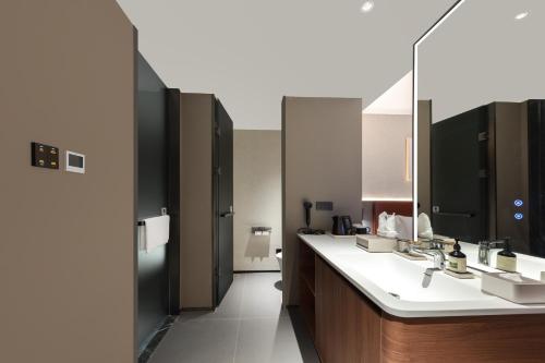 Business Double Room with Gym Access image 5