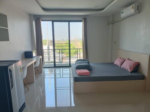 หลังมอรีสอร์ท near Artitaya Country Club