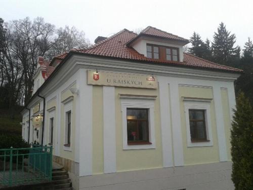 Zámecký hotel U Rajských