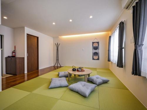 Apartment image 4