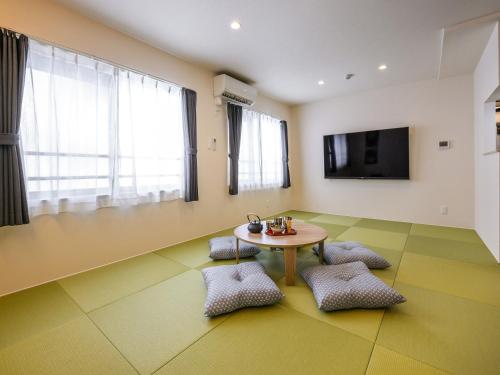 Apartment image 5