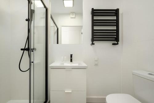Legnicka Cozy & Modern Studio in Wrocław by Noclegi Renters, Breslau (Foto 8)