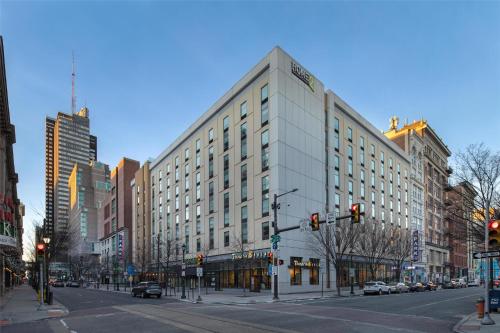 Home2 Suites by Hilton Philadelphia Convention Center in Philadelphia, USA