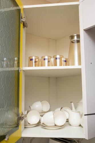 Just Move Premium 1BR Suite Near ISB Int'l AIRPT - image 8