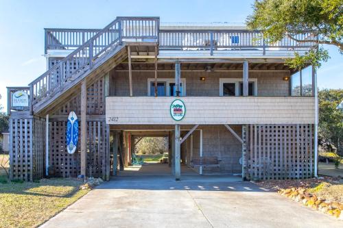 6013 - Surf Shack - image 2