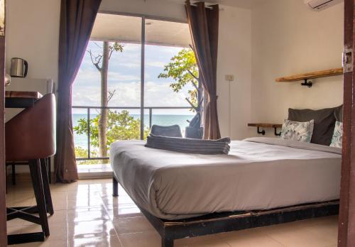 Kilátás, Cliff Cottage in Bang Bao-öböl