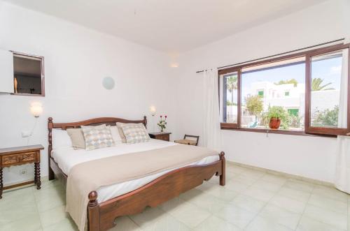 Villa Cala Esmeralda - image 9