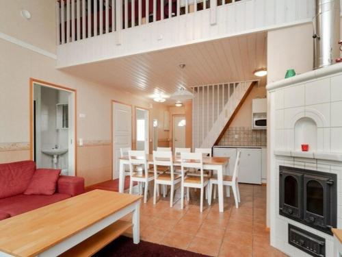 Heart of Sappee, Apartment for 8 with sauna in Salmentaka