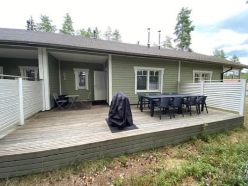 Heart of Sappee, Apartment for 8 with sauna in Salmentaka