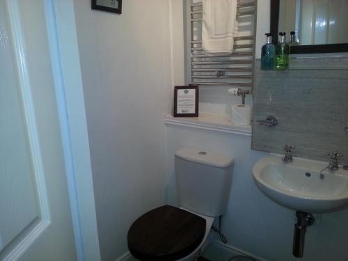 Ardlogie Guest House - image 2