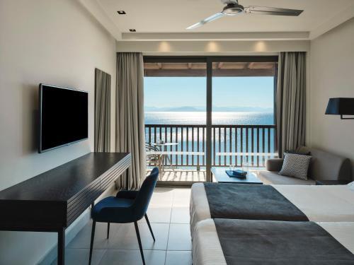 景色, Aeolos Beach Resort in コルフ
