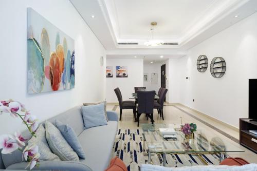 Neat and Cozy 2BR plus Kids Room - 7min to Dubai Mall, Dubai (photo 7)