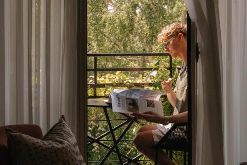 Balcony/terrace, No 1 by GuestHouse, York in York