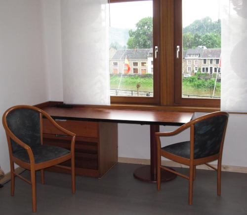 Stone Station Room Type - King Studio