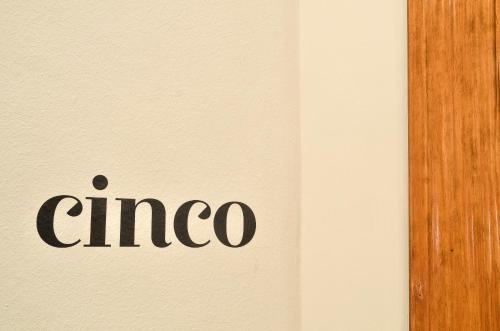 Villa Conmigo Bed & Breakfast - image 5