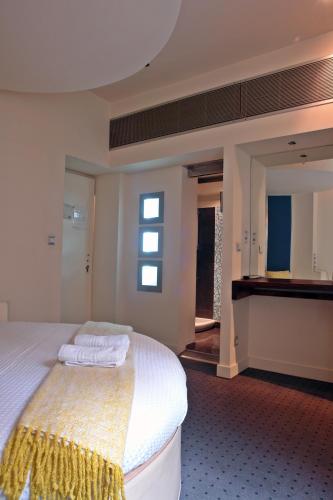 Semeli Hotel - image 6