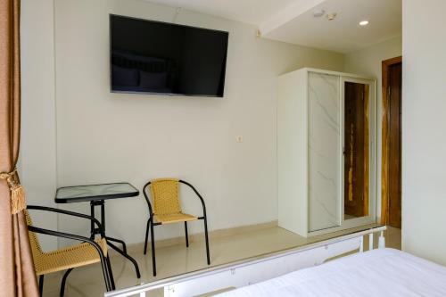 Deluxe Double Room image 10
