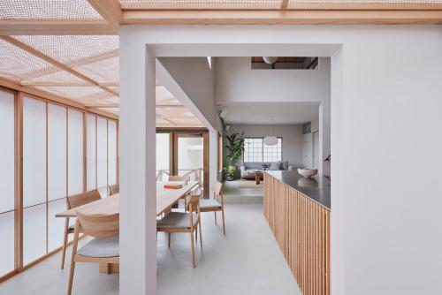 SANU 2nd Home SAZARENO 下田