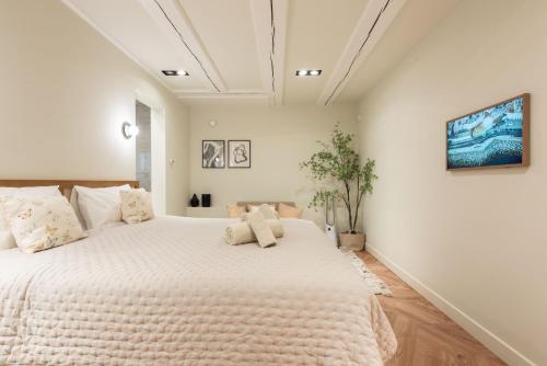 Newly renovated luxurious 200 SQM loft in city centre, Amsterdam (photo 2)