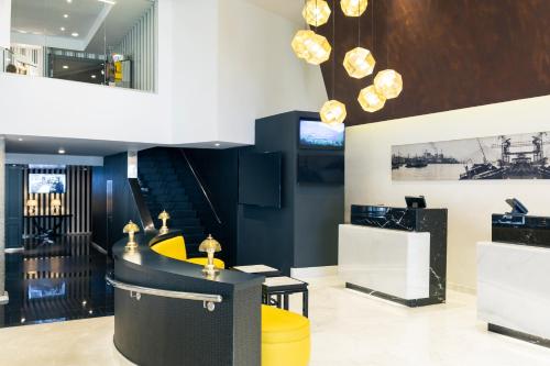 Hotel Mercure Jardines de Albia - image 11