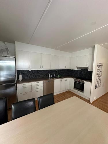 Modern & cozy 4BR apartment in Oslo, Oslo (foto 4)