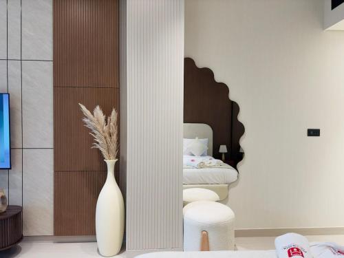 Brand New with Private Jacuzzi, Dubai (photo 4)