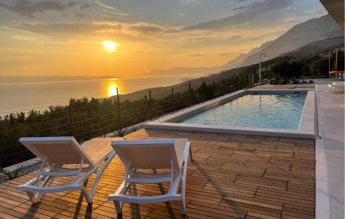 Amazing Home In Podgora