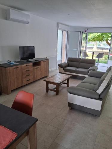 Au bord du Rhone in Tain-l'Hermitage