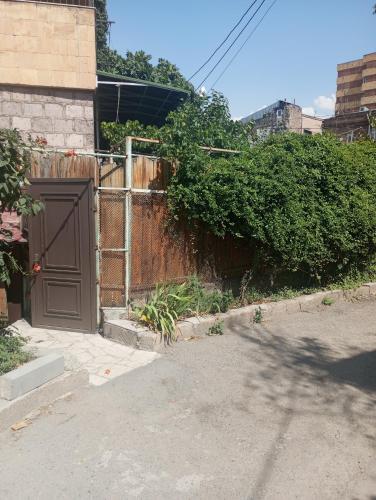 Рядом с музеем Сергея Параджанова, Aghk'ilisa (Foto 3)