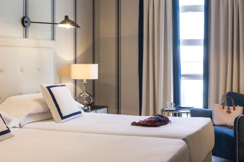 Hotel Mercure Jardines de Albia - image 6