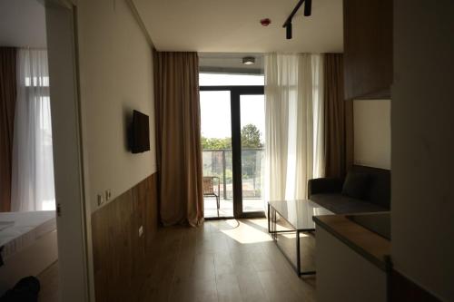 Thom Tower - Apartment - Gonio