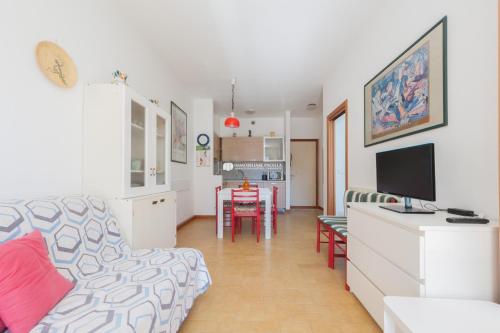 Apartment image 10